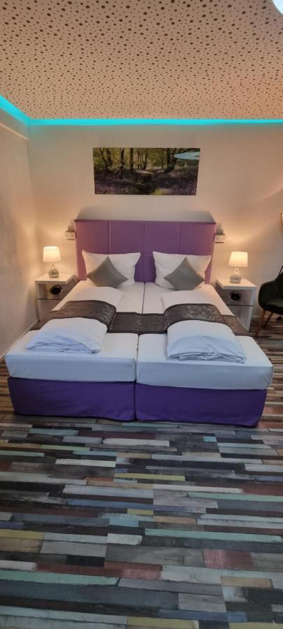 Studio-Apartment ' Andrei 1 ' - Neu In นอยบวร์ก อันแดร์ โดเนา ภายนอก รูปภาพ